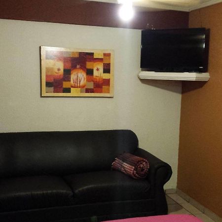 Hotel Suiza Tijuana Buitenkant foto